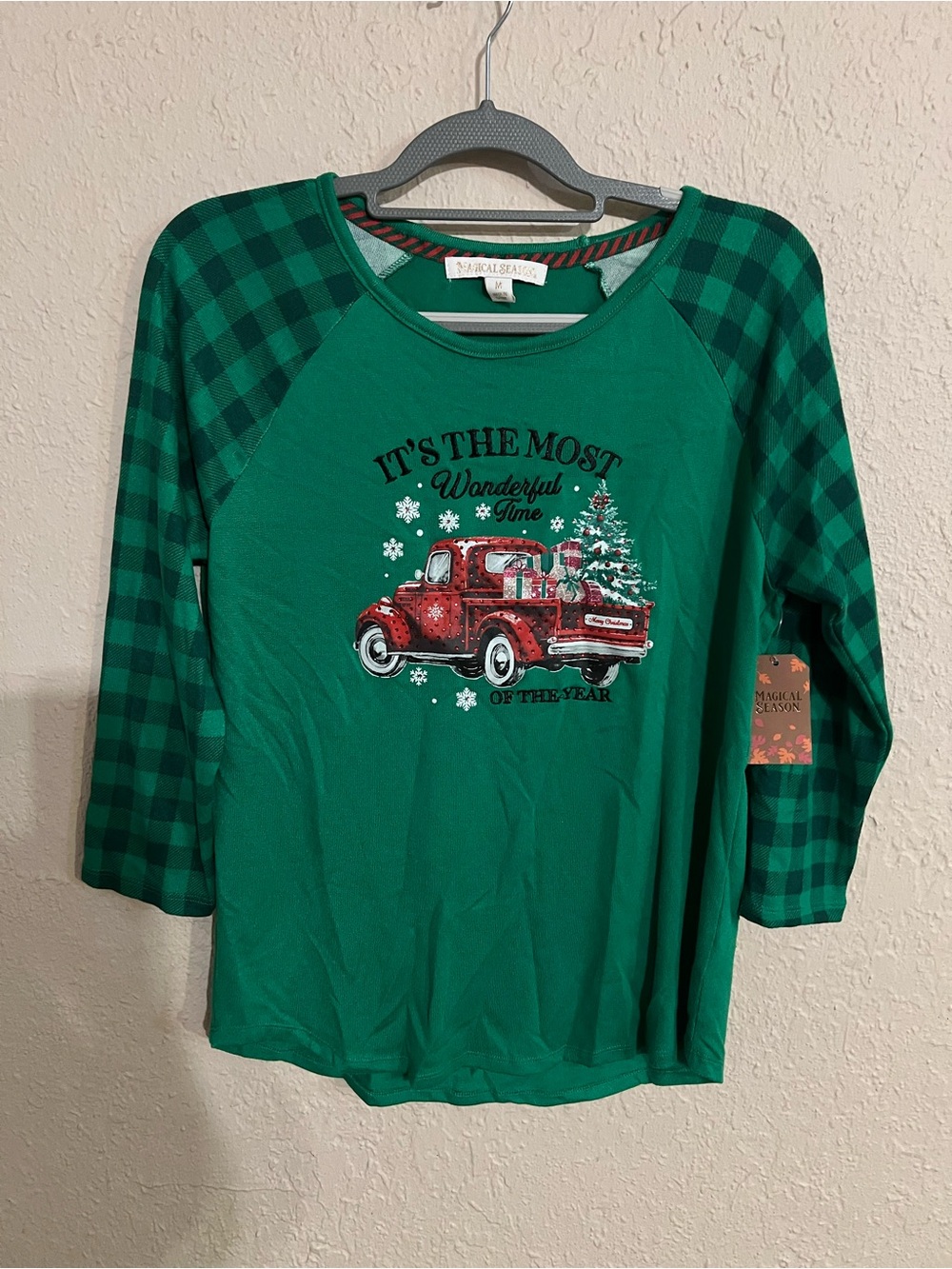 Green Holiday Graphic Raglan Tunic with Plaid Sleeves